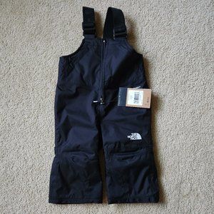 2T The North Face Insulated Bib (Black) **NWT**